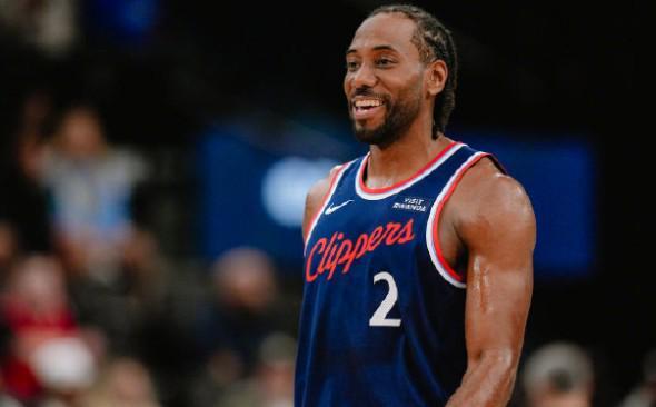 Kysports-战神卡，伦纳德出场32分钟&amp;amp;20中15爆砍45分5板5助，正负值+41